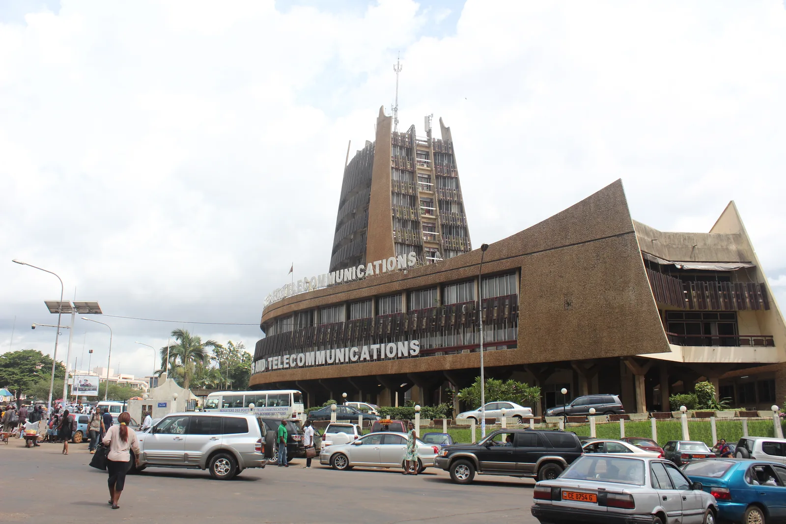 Batiment ministeriel a Yaounde, Cameroun